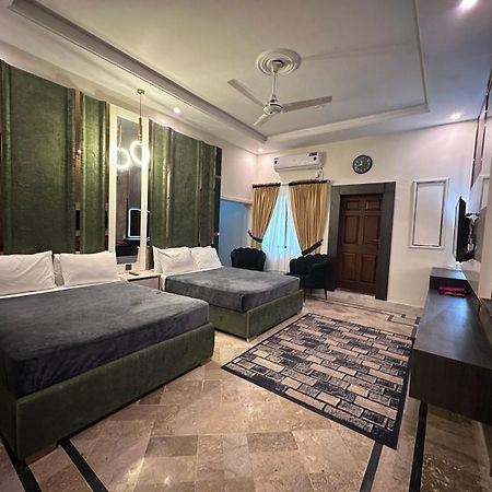 Four Season Boutique Hotel Islamabad Esterno foto