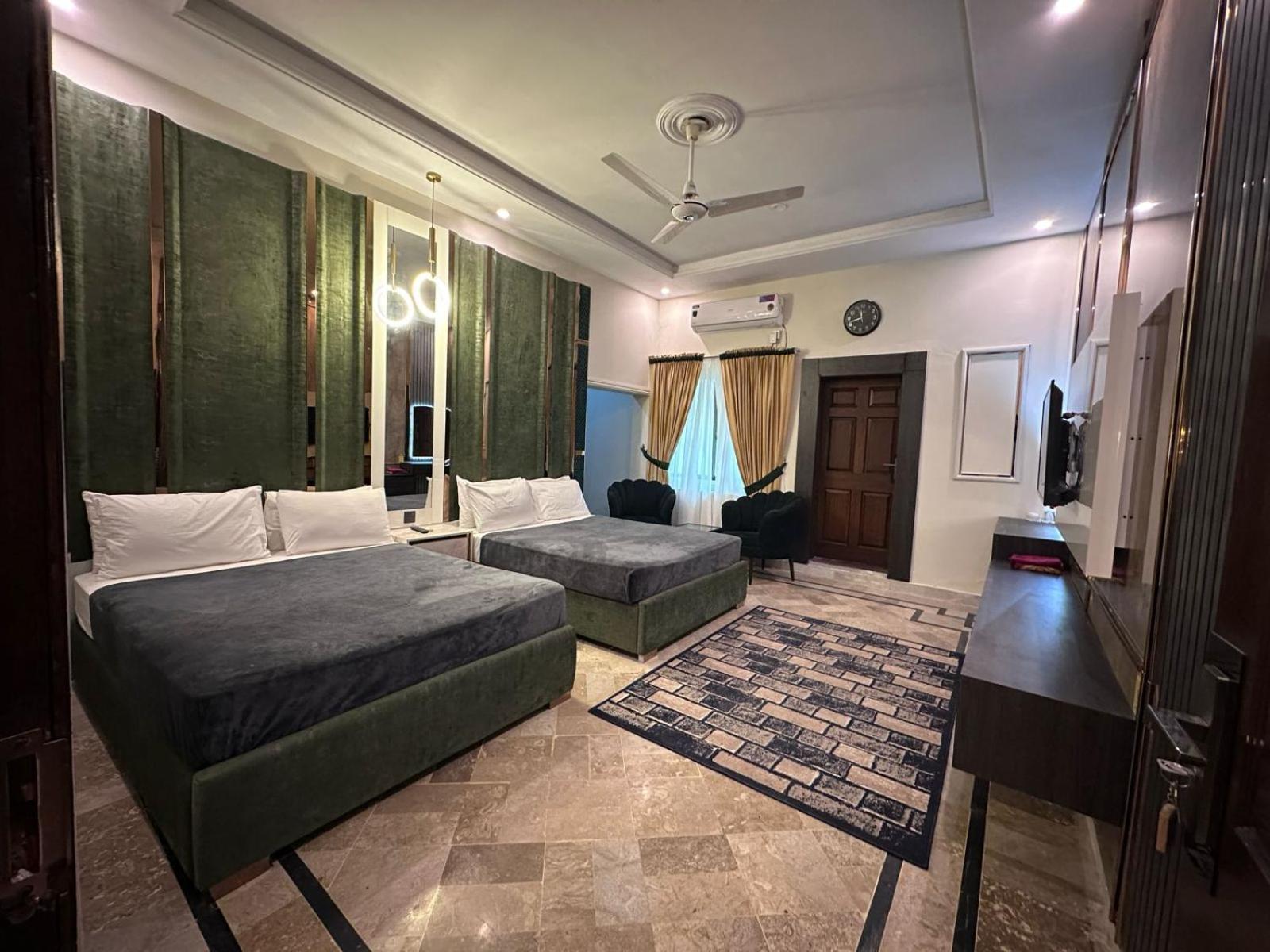 Four Season Boutique Hotel Islamabad Esterno foto