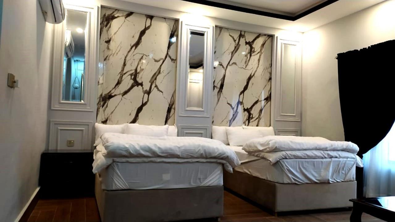 Four Season Boutique Hotel Islamabad Esterno foto