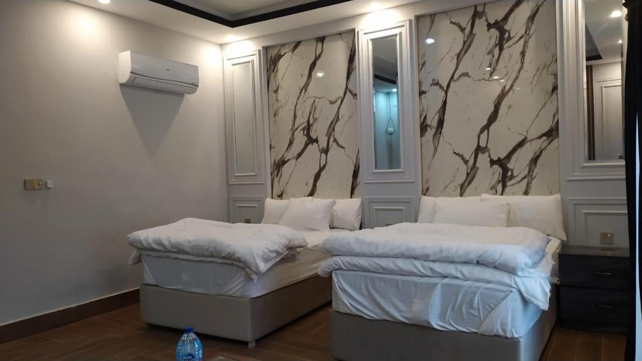 Four Season Boutique Hotel Islamabad Esterno foto