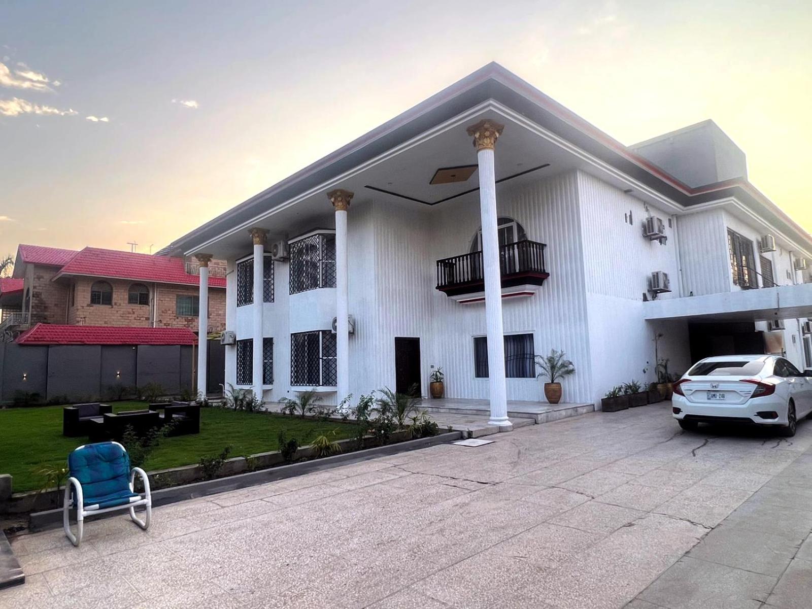 Four Season Boutique Hotel Islamabad Esterno foto